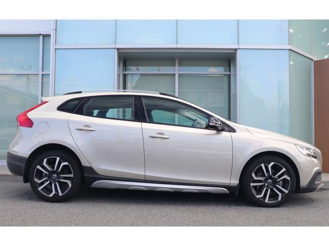 Volvo V40 Cross Country 12
