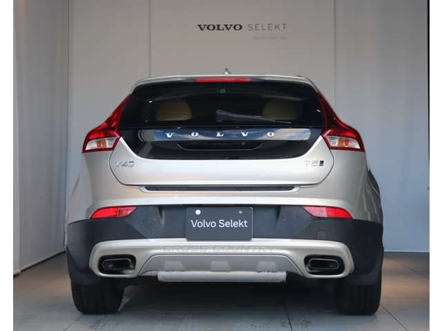 Volvo V40 Cross Country 10