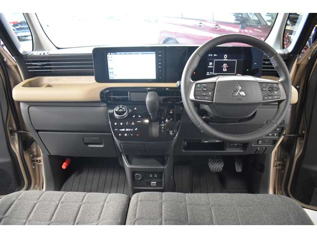 Mitsubishi Delica Mini 5