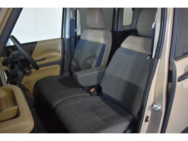 Mitsubishi Delica Mini 6