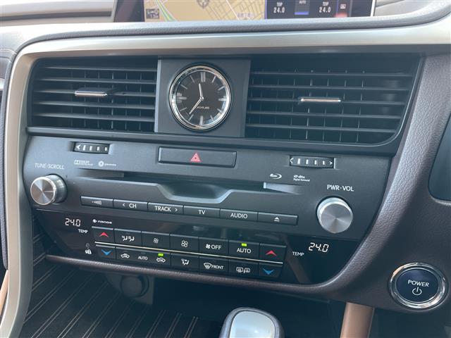Lexus RX 7