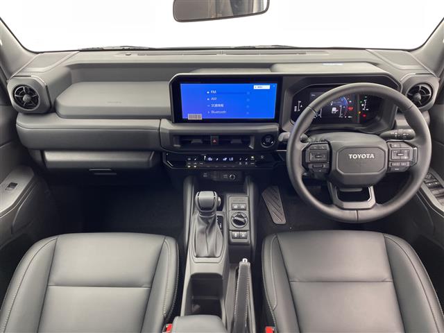 Toyota Land Cruiser FJ 2