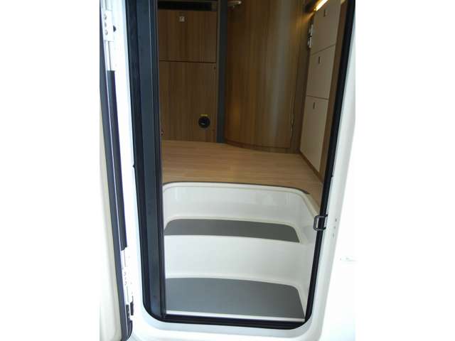 Toyota Camroad 9