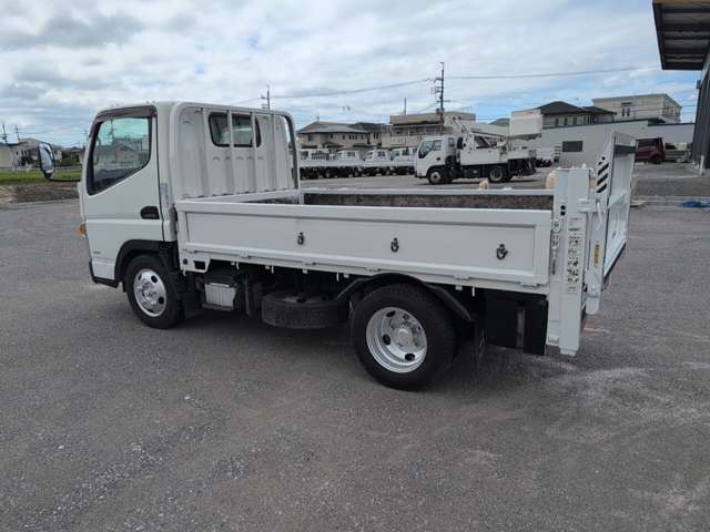 Mitsubishi Fuso Canter 3
