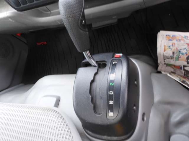Toyota Toyoace 12