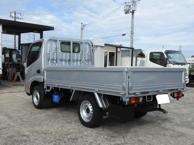 Toyota Toyoace 5