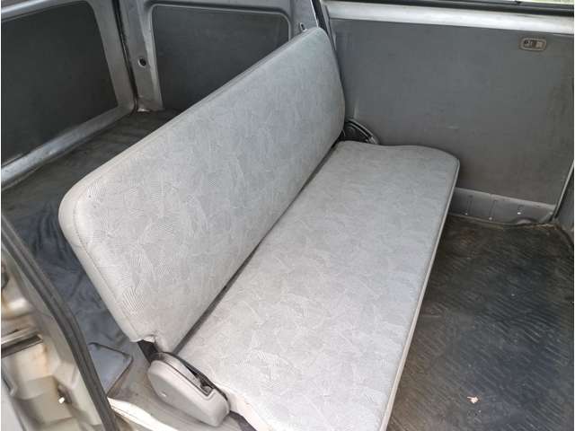 Mitsubishi Minicab Van 5