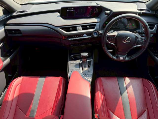 Lexus UX 2