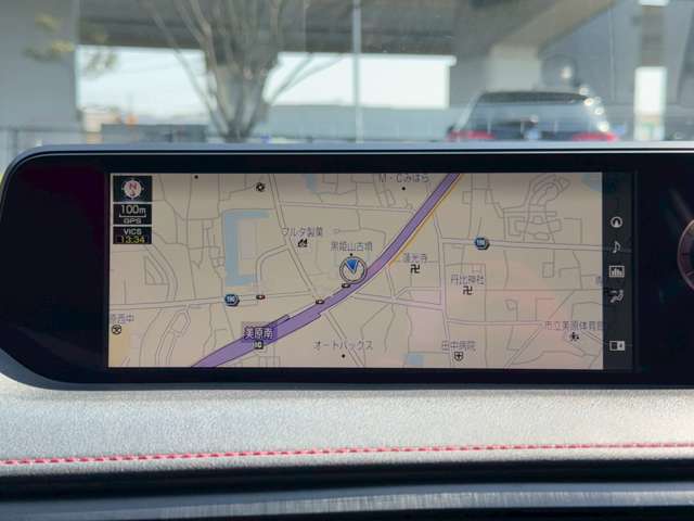 Lexus UX 4