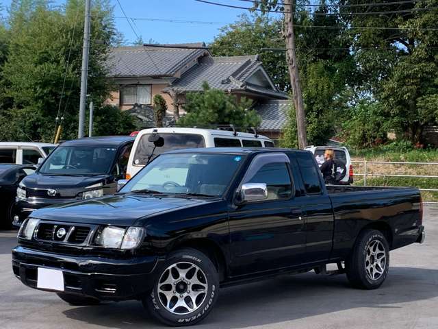 Nissan Datsun 9