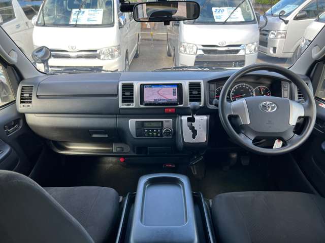 Toyota Hiace Van 2