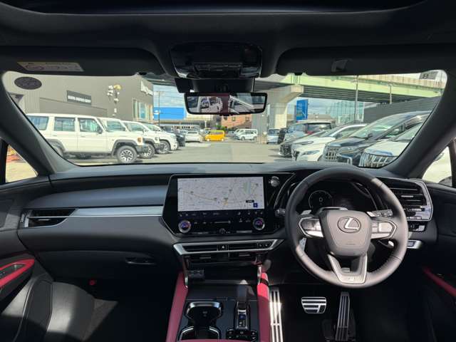 Lexus RX 9
