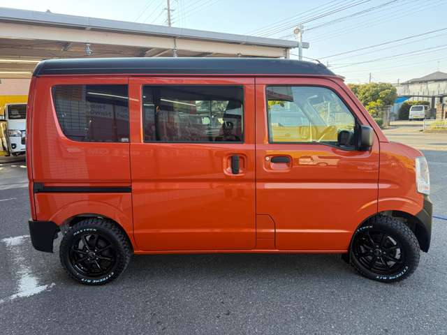 Suzuki Every 11