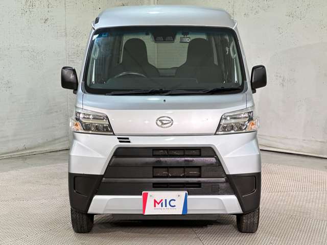 Daihatsu Hijet Cargo 3