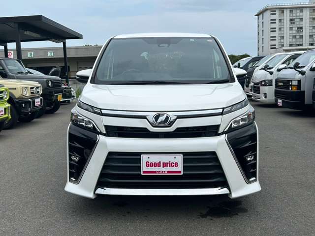 Toyota Voxy 9