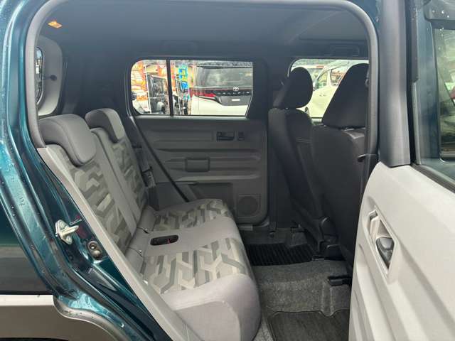 Daihatsu Taft 12