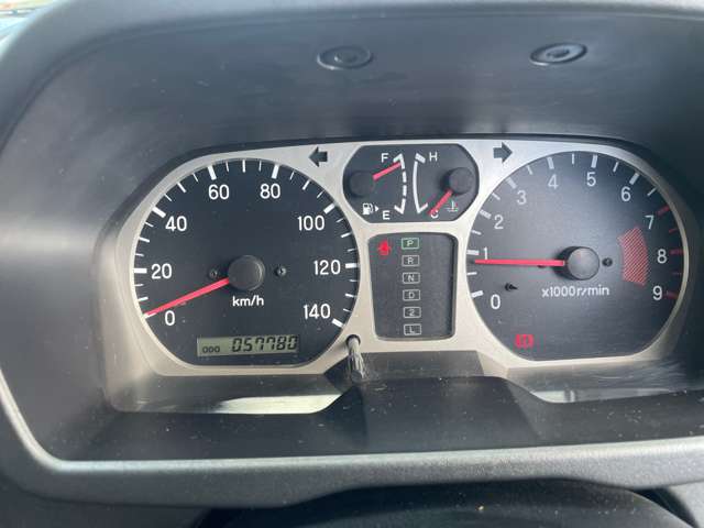 Mitsubishi Pajero Mini 12