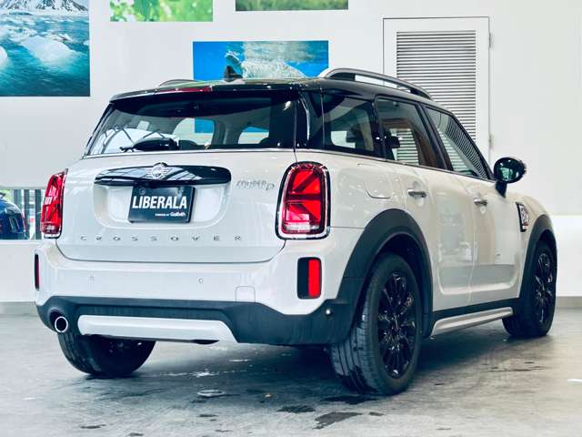MINI Crossover 9