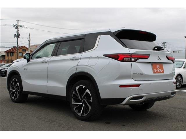 Mitsubishi Outlander 11