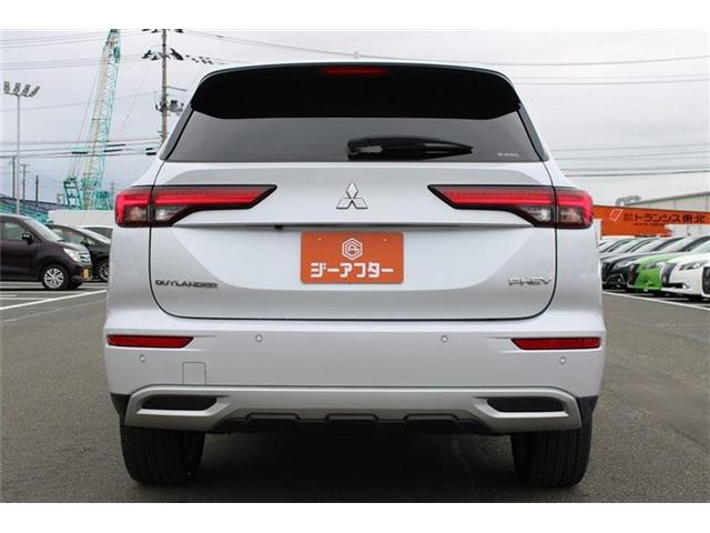 Mitsubishi Outlander 12