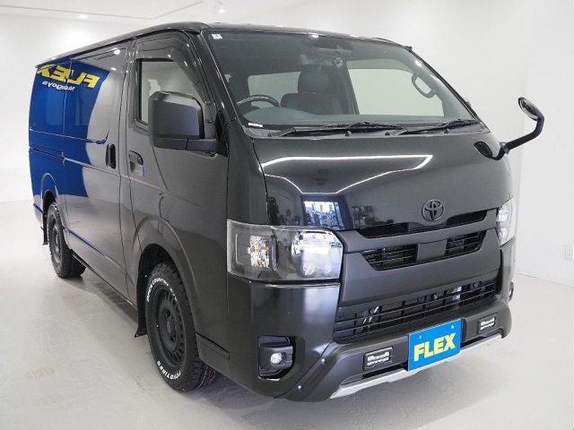 Toyota Hiace Van 3