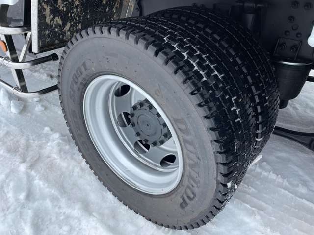 UD Trucks Quon 8