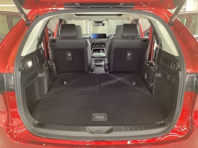 Mazda CX-80 12