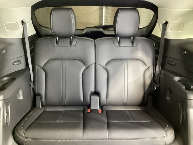 Mazda CX-80 10