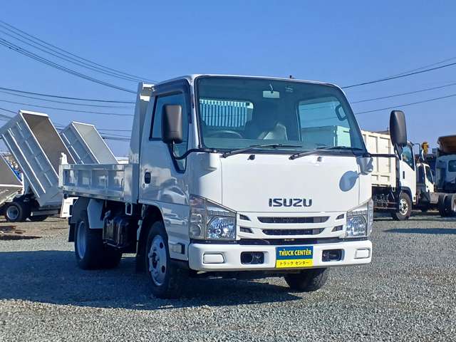 Isuzu Elf 3