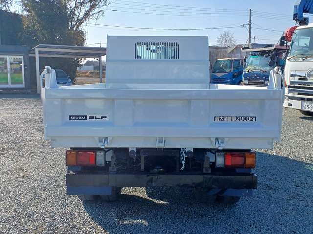 Isuzu Elf 5