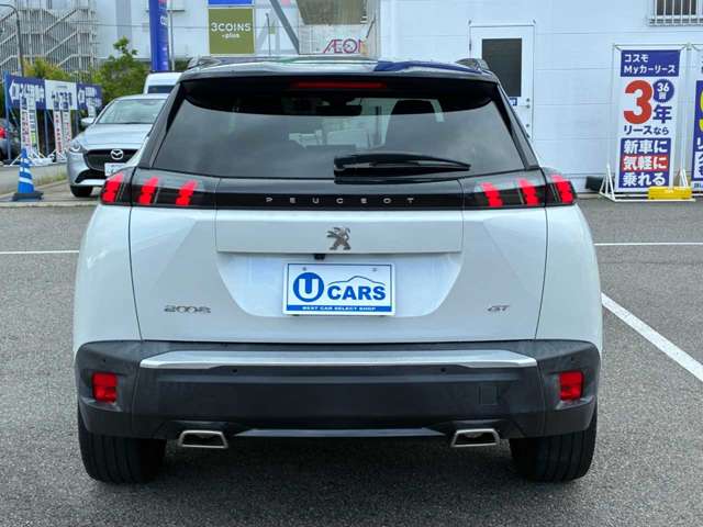 Peugeot SUV 2008 10