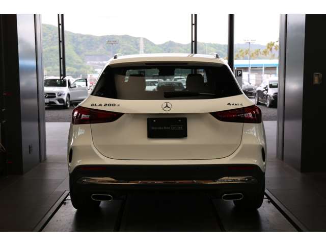 Mercedes-Benz GLA-Class 7