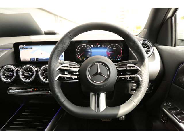 Mercedes-Benz GLA-Class 9