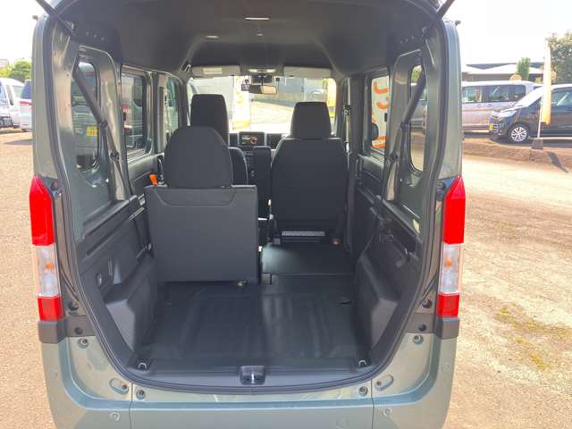 Honda N-VAN 12