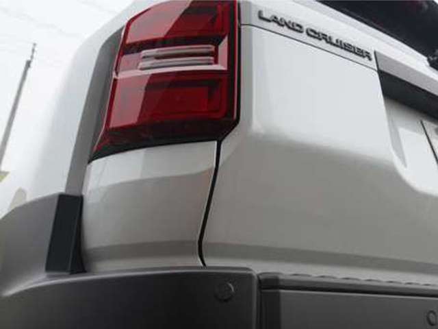 Toyota Land Cruiser 250 10