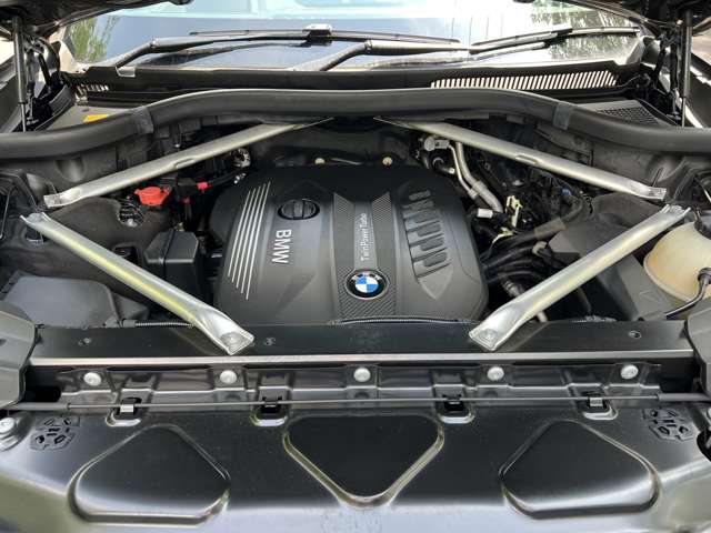 BMW X7 11