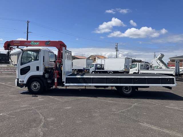 Isuzu Forward 11