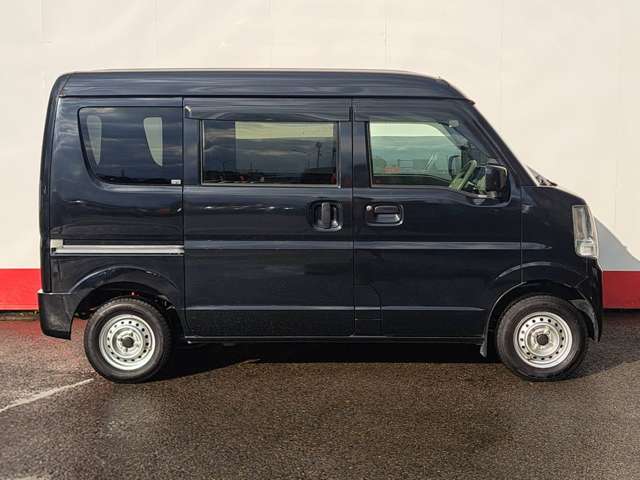Nissan NV100 Clipper 9