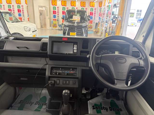 Daihatsu Hijet Truck 2