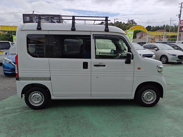 Honda N-VAN 10