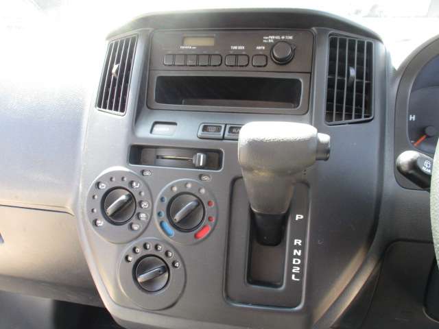 Toyota Light Ace Van 12