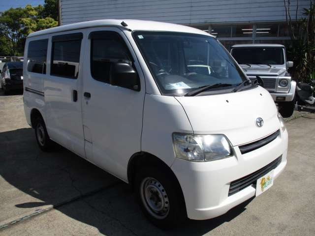 Toyota Light Ace Van 5