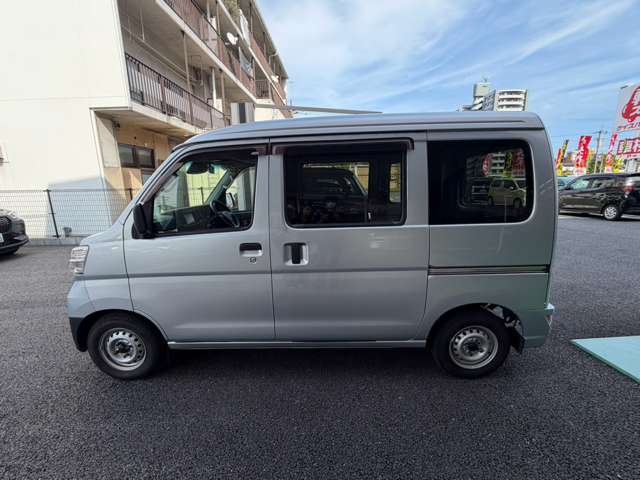 Daihatsu Hijet Cargo 9
