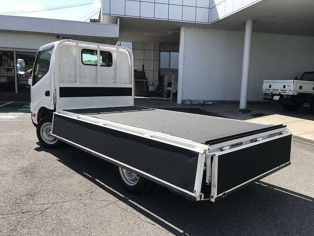 Toyota Toyoace 11