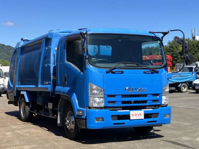 Isuzu Forward 3