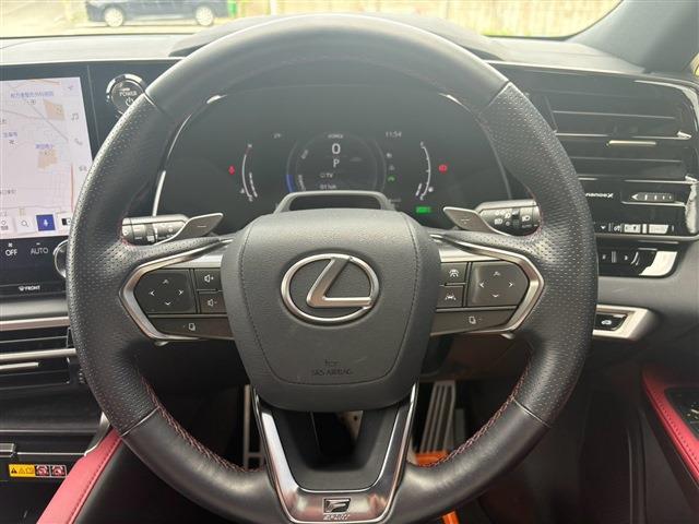 Lexus RX 8