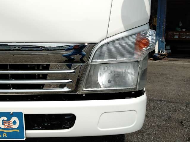 Mitsubishi Fuso Canter 12