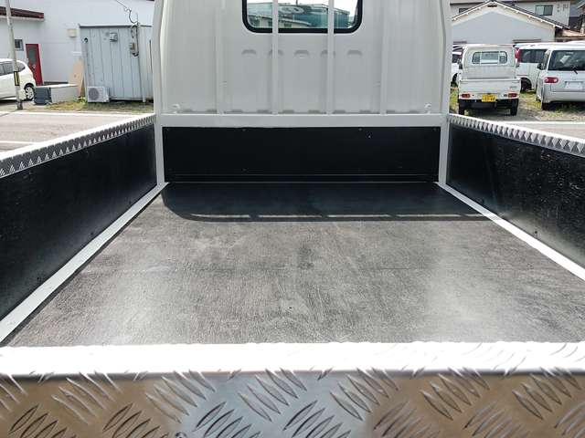 Mitsubishi Fuso Canter 8