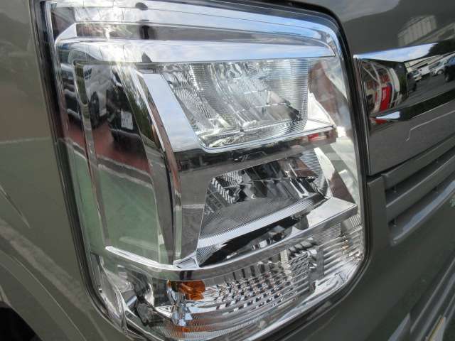 Suzuki Every 12