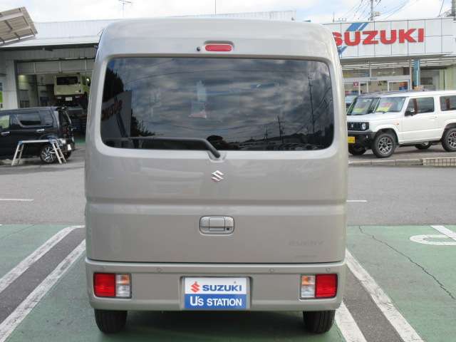 Suzuki Every 7